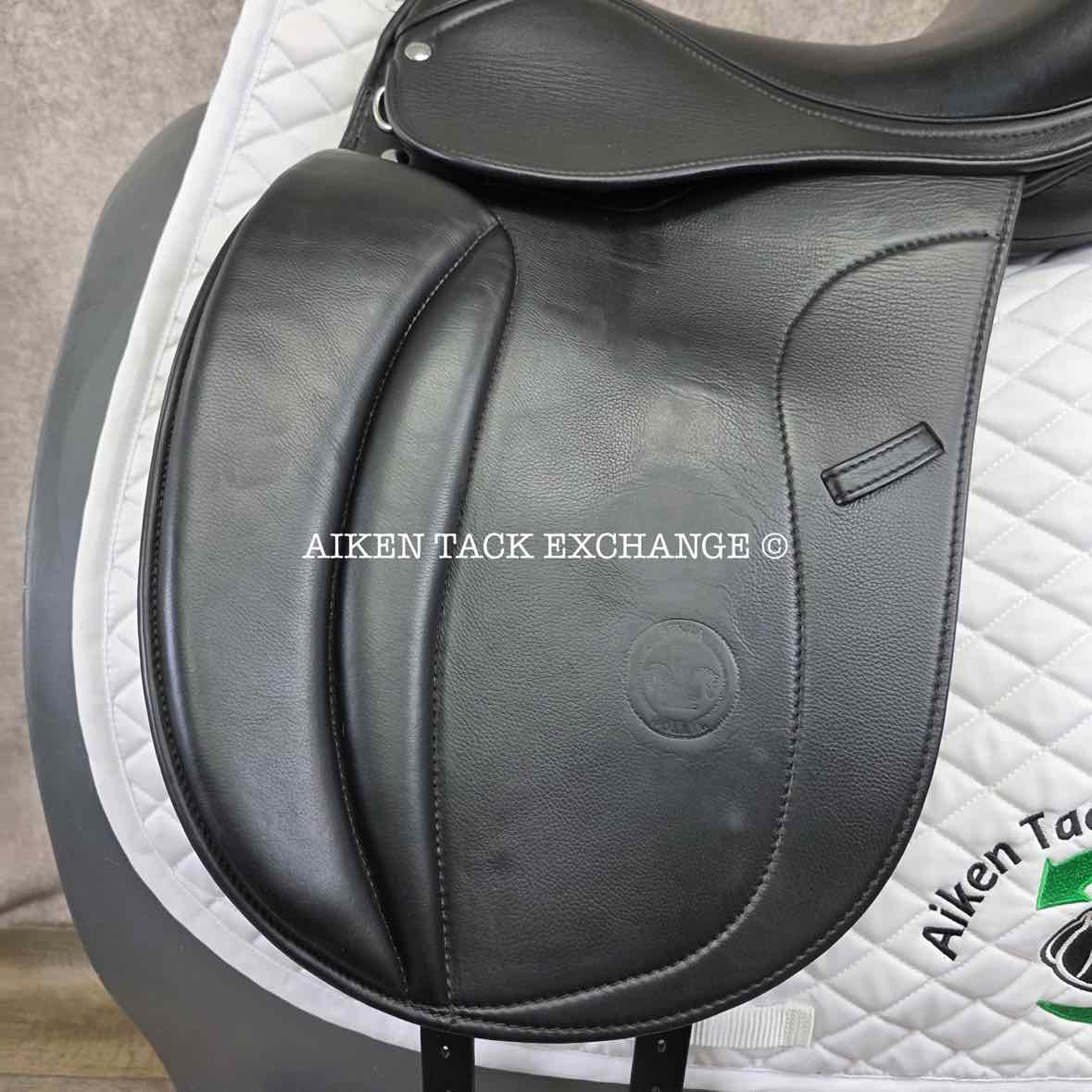 2022 Sella Soleil Passagio Dressage Saddle, 17" Seat, MW/W Tree, Wool Flocked Panels