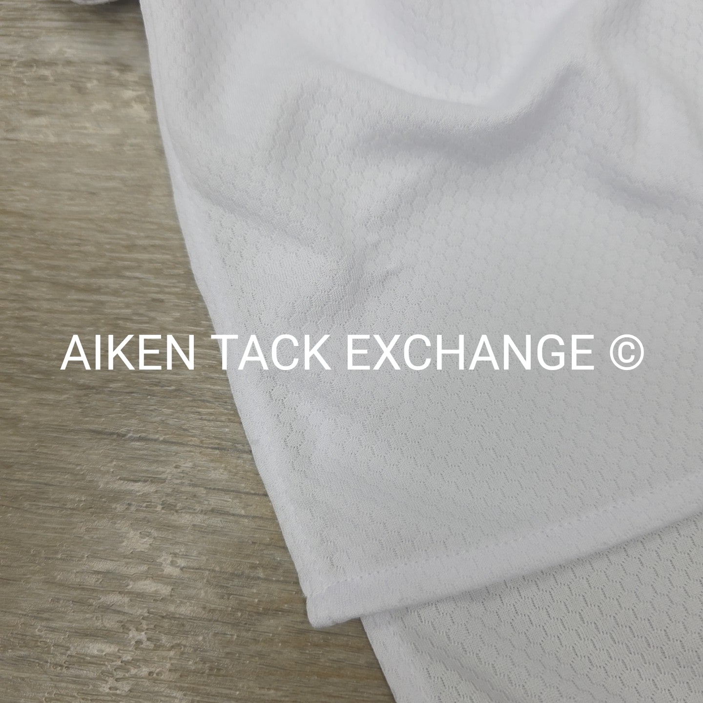 Ovation Dry-Tex Pre-Tied Stock Tie, Medium