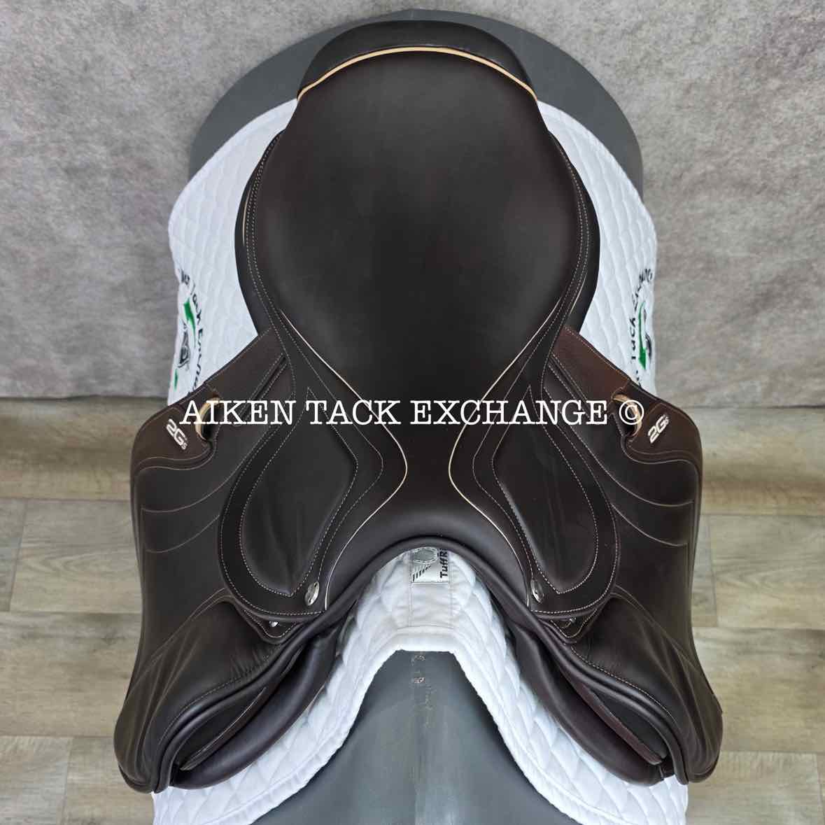 2016 CWD SE32 2GS Mademoiselle Close Contact Jump Saddle, 17.5" Seat - S2, 3L Flap, Dynamick Flex Tree - MW, Full Buffalo Leather