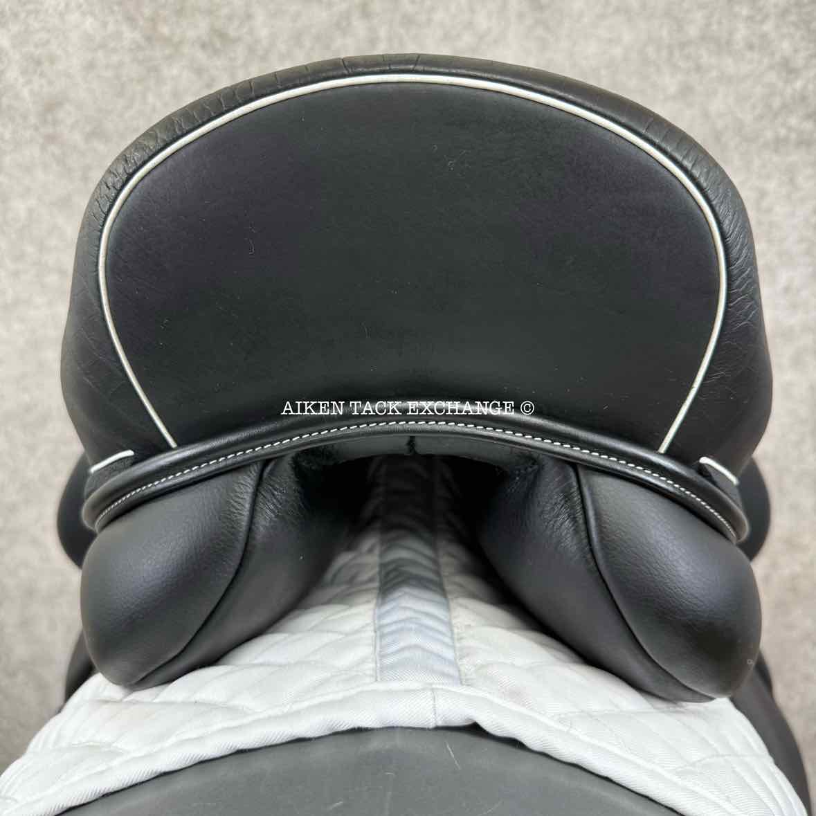 2023 Custom Saddlery Wolfgang Solo MKII Monoflap Dressage Saddle, 17.5" Seat, Adjustable Tree, Wool Flocked Panels