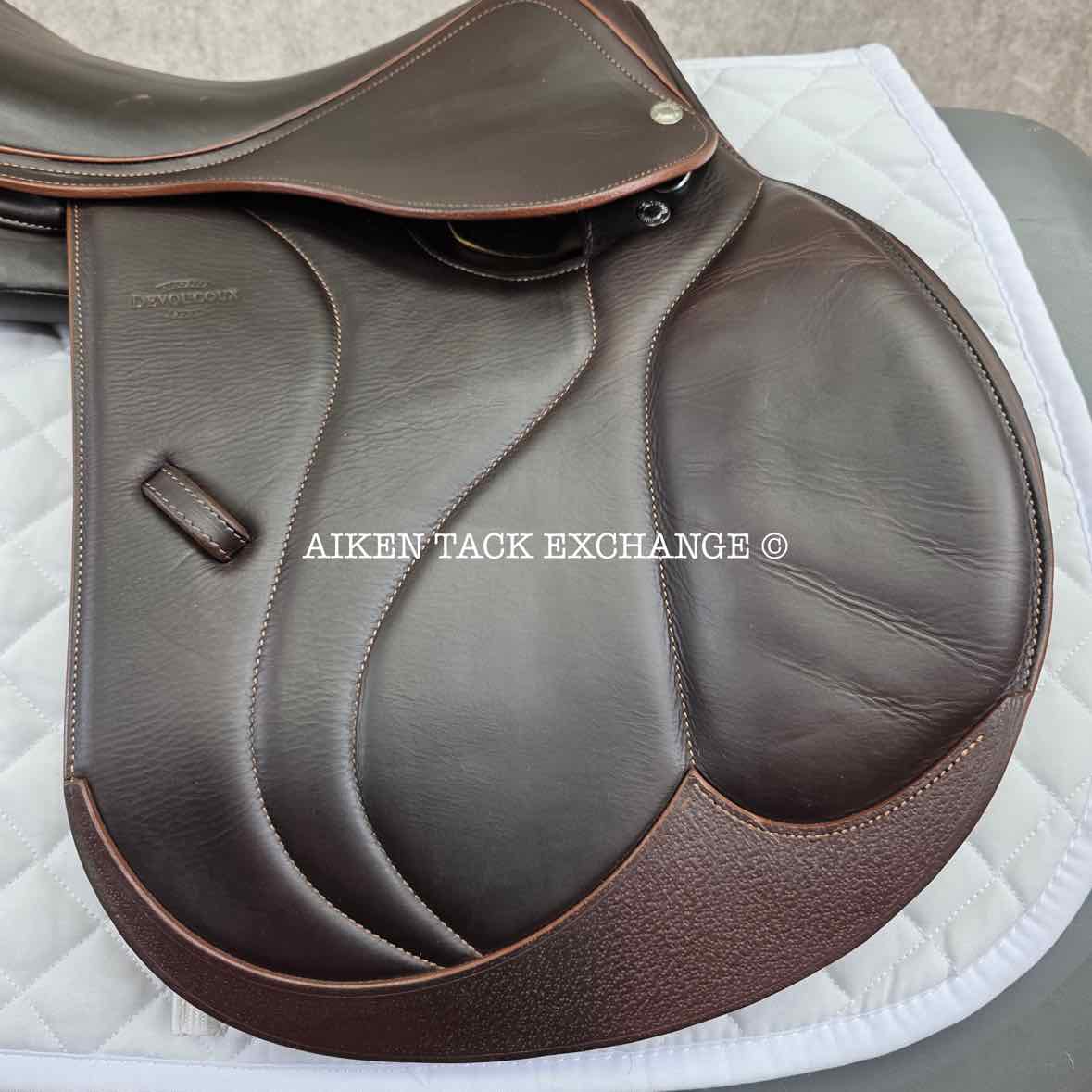 2025 Devoucoux Biarritz O Close Contact Jump Saddle, 16.5" Seat, 1 Flap, Medium Tree, D3D Panels, Full Buffalo Leather