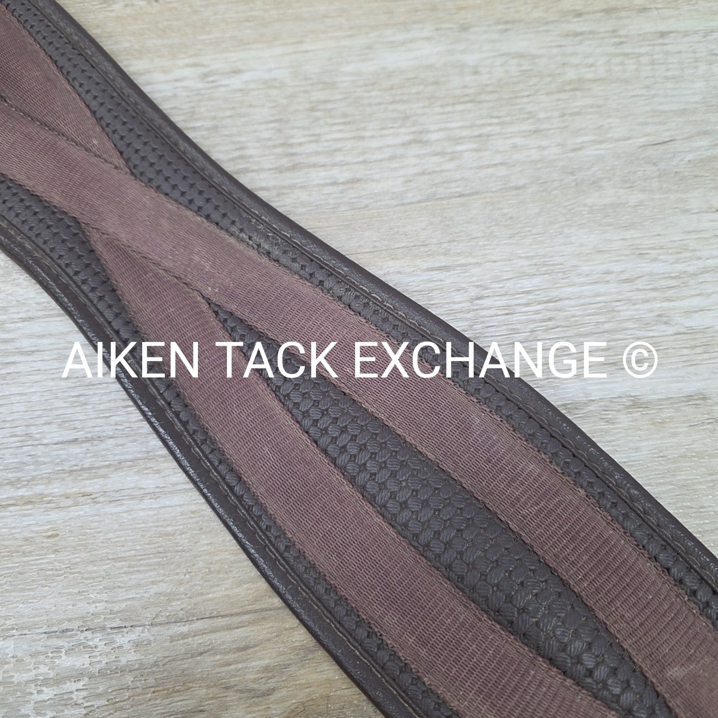 Chafeless Girth with Double Elastic, Brown, 44" (Has Nameplate)