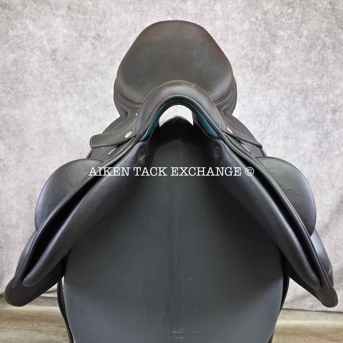 2018 Voltaire Elkton Monoflap Jump Saddle, 18.5" Seat - 2AA Flap, Medium Wide Tree, PRO Panels, Full Buffalo Leather