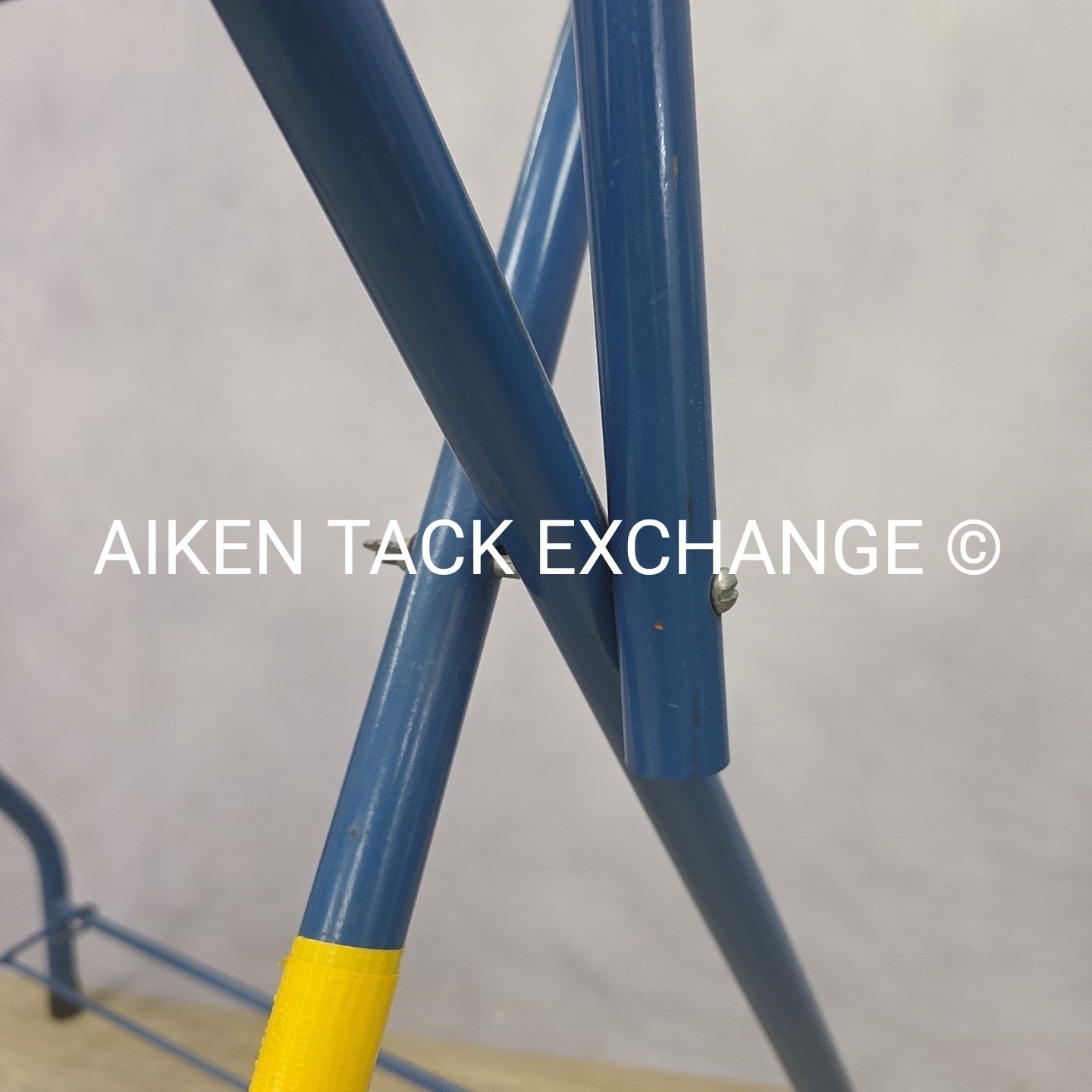 Folding Metal Saddle Rack