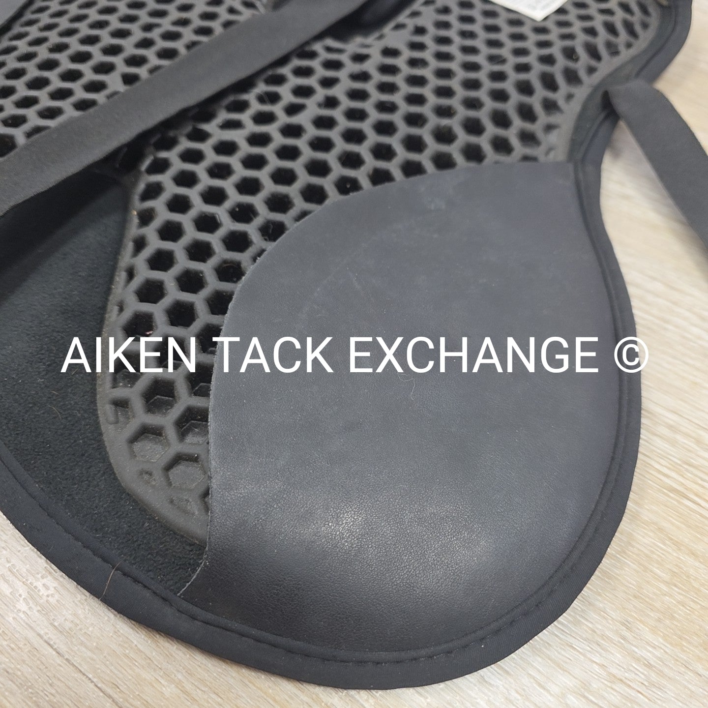 Acavallo Ortho-Coccyx Seat Saver Dressage Saddle Pad, Black