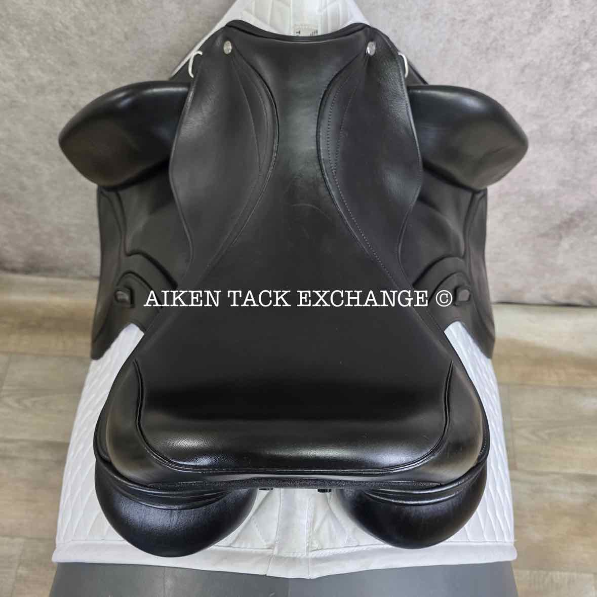 2020 Aviar Raavun 1.0 Monoflap Dressage Saddle, 18.5" Seat, Adjustable Tree, Foam Panels