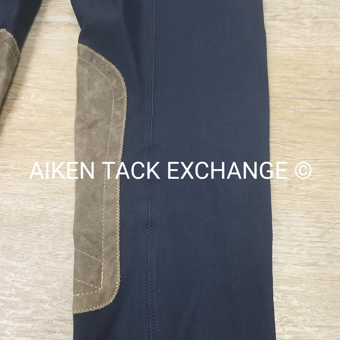 Tailored Sportsman Trophy Hunter Knee Patch Breeches, Size 16