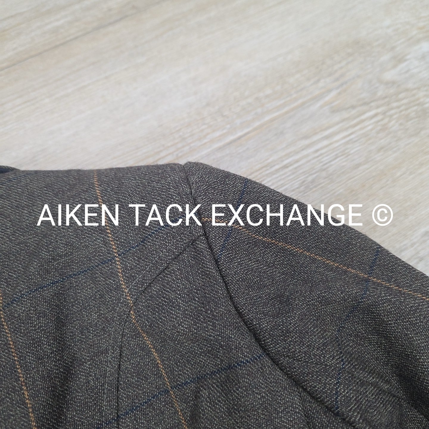 Shires Huntingdon Hunt/Show Coat, Size 10 (EU 38)