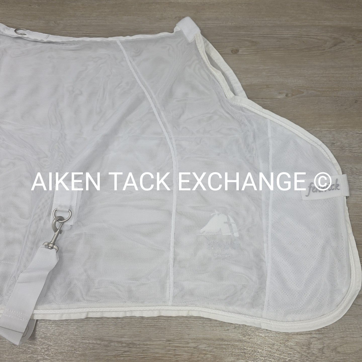 Fenwick Equestrian BodyGuard Mesh Cooler, White (has some marks) 60"