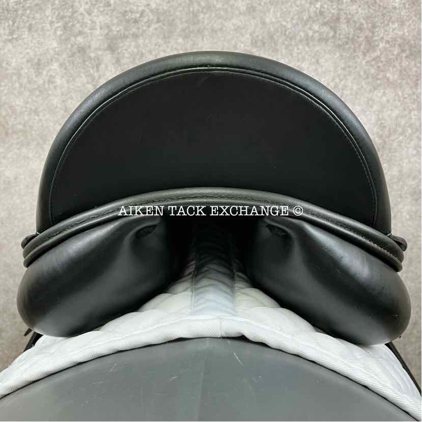 2009 Amerigo Vega Dressage Saddle, 18" Seat, Medium Tree, Wool Flocked Panels