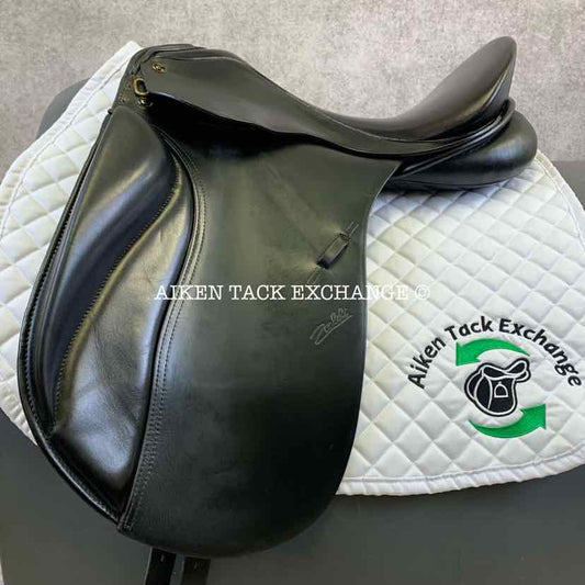 Zaldi New Kent Dressage Saddle, 17.5" Seat, Long Flap, 32 Tree - Wide, Wool Flocked Panels