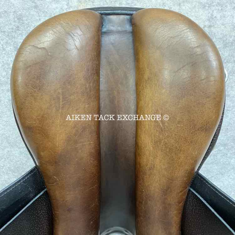 English Close Contact Jump Saddle, 17" Seat, Medium Tree, Foam Panels