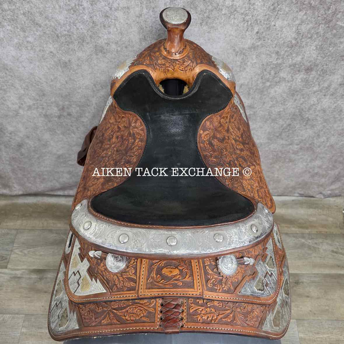 Dale Chavez Western Saddle, 16" Seat, Regular Tree - Semi QH Bars, Comes with Matching Bridle