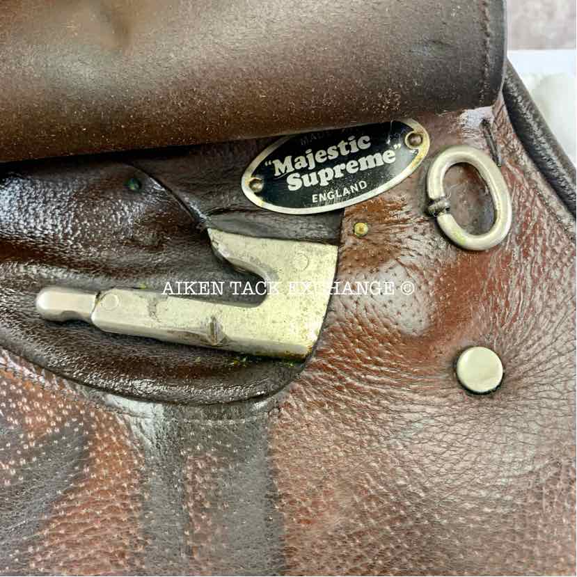 Majestic Supreme Close Contact Saddle, 17" Seat, Medium/Medium Narrow Tree, Foam Panels