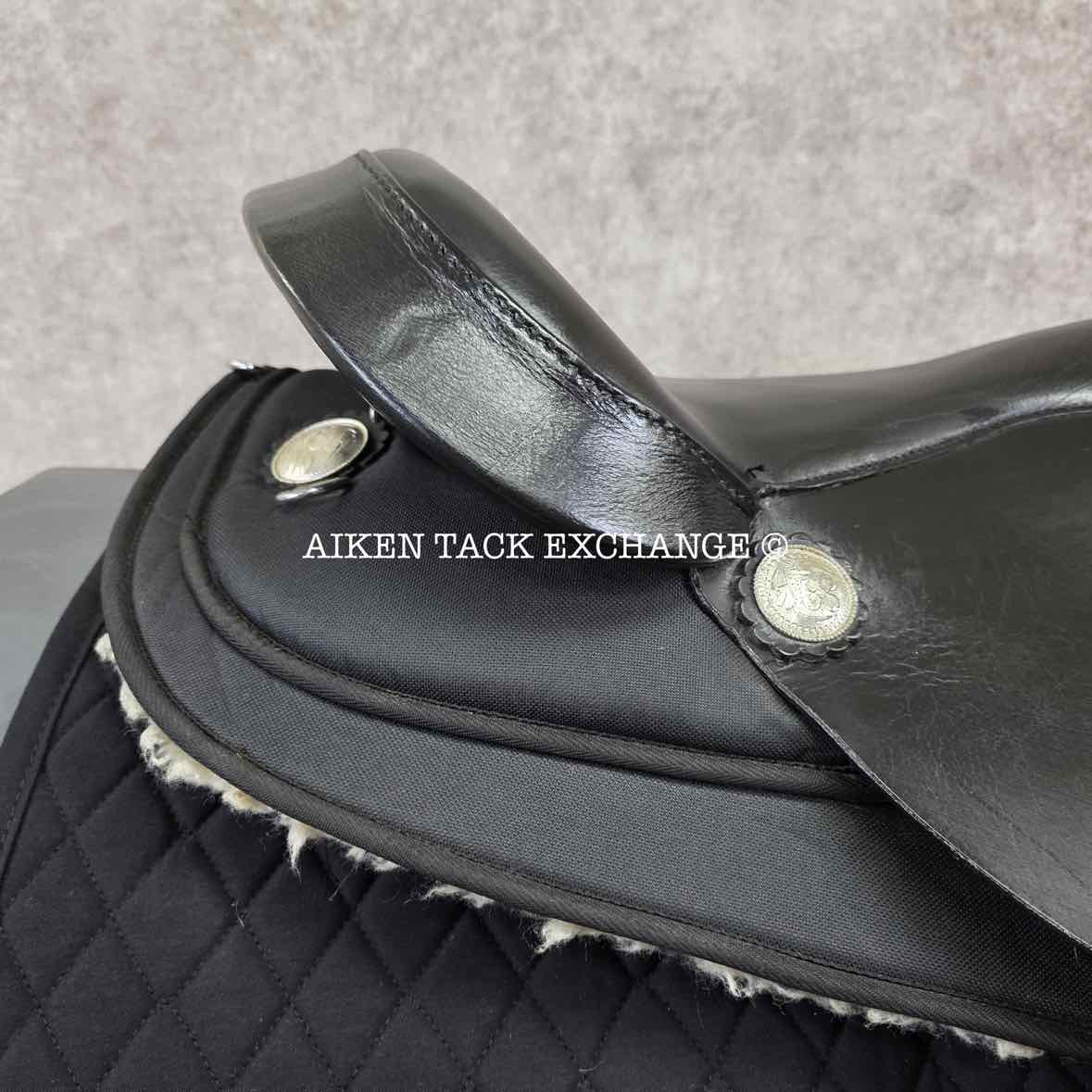 King Series Neutron Marathon Endurance Saddle, 15" Seat, Wide Tree - Full QH Bars