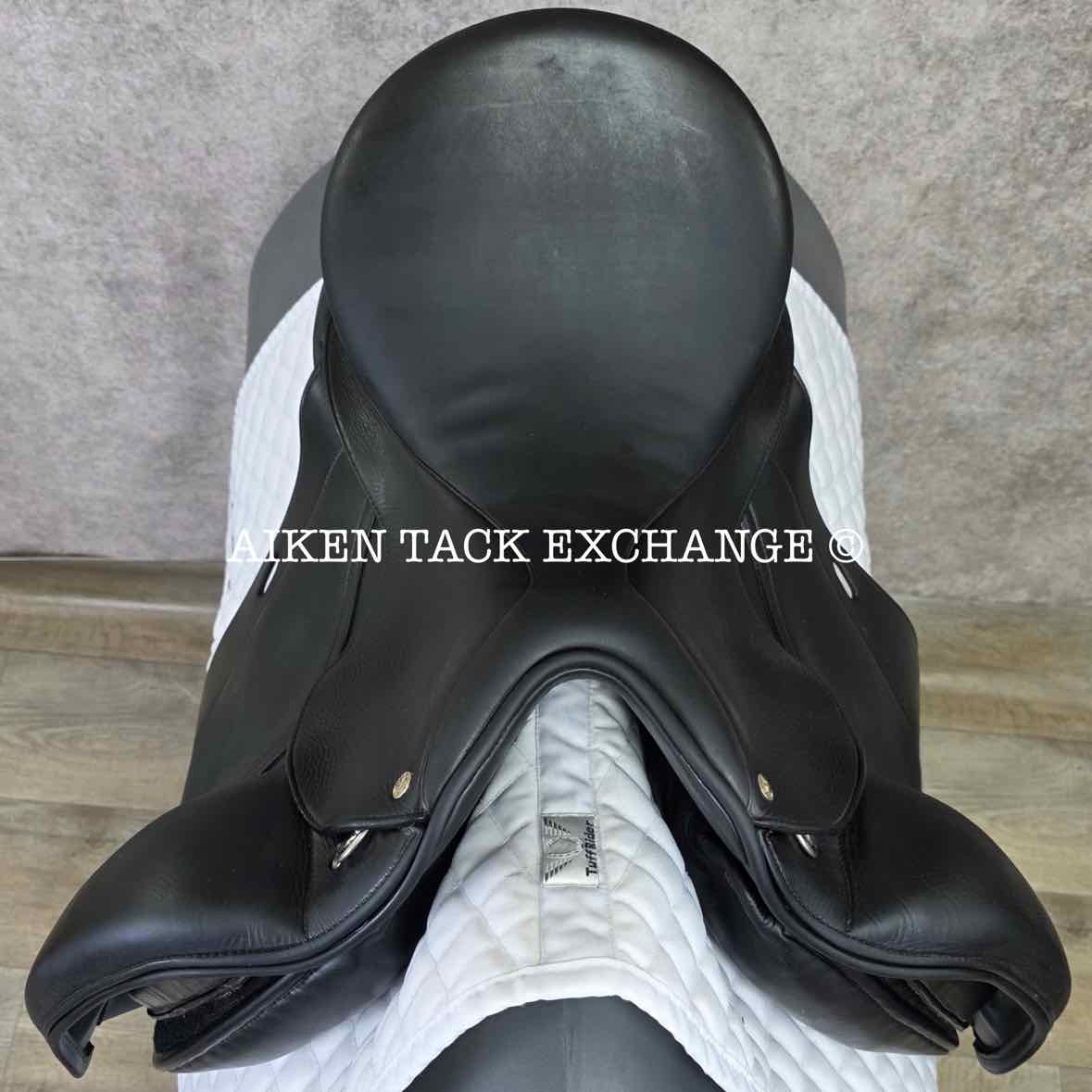 2006 DK Saddlery Freedom Monoflap Dressage Saddle, 17" Seat, M/MW Tree, Wool Flocked Panels