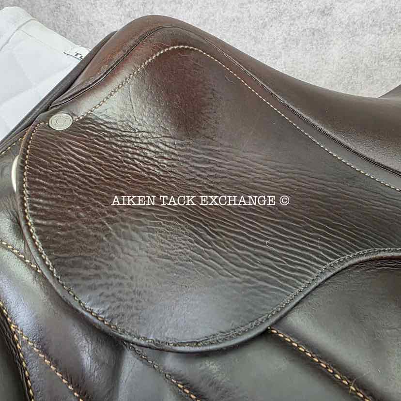 **SOLD** 2018 Antares Contact Monoflap Jump Saddle, 18" Seat, 3AA Flap, Medium Wide Tree, Foam Panels, Full Buffalo Leather