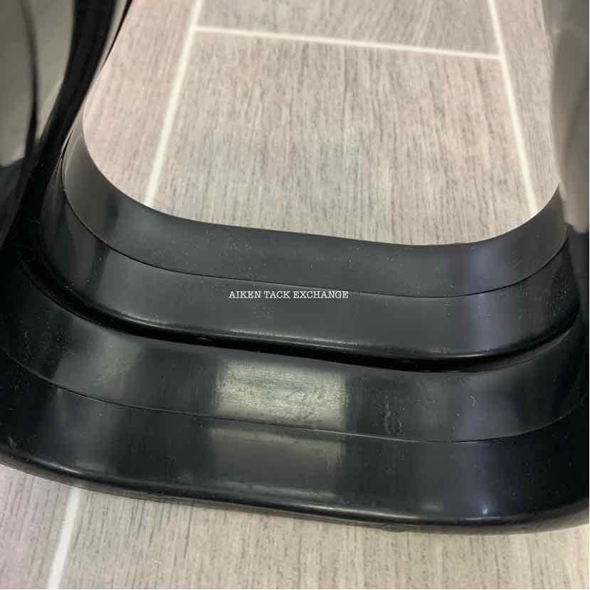 Plastic Western Stirrups