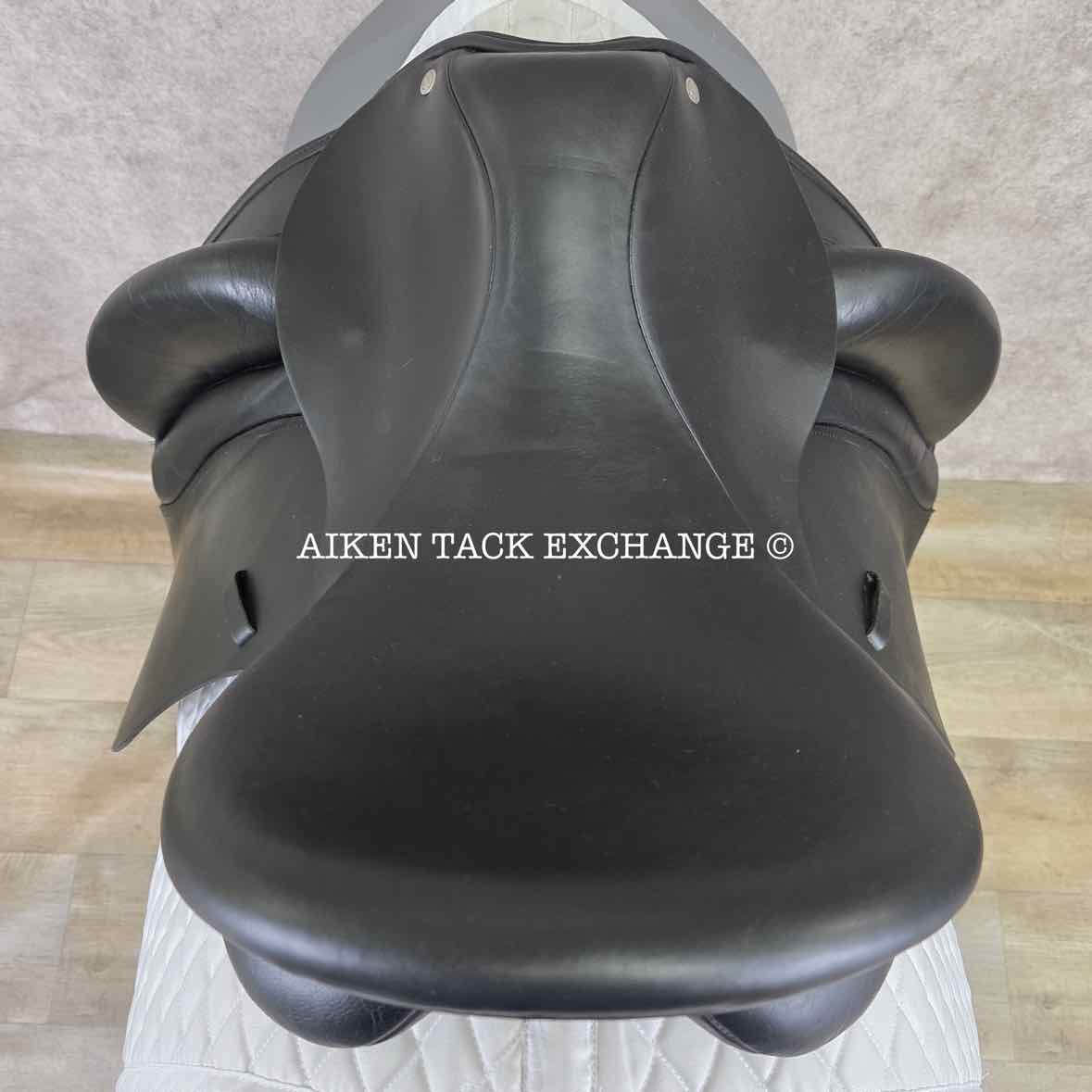 2014 Custom Saddlery Signature Wolfgang Solo Dressage Saddle, 17.5" Seat, Adjustable Tree, Wool Flocked Panels