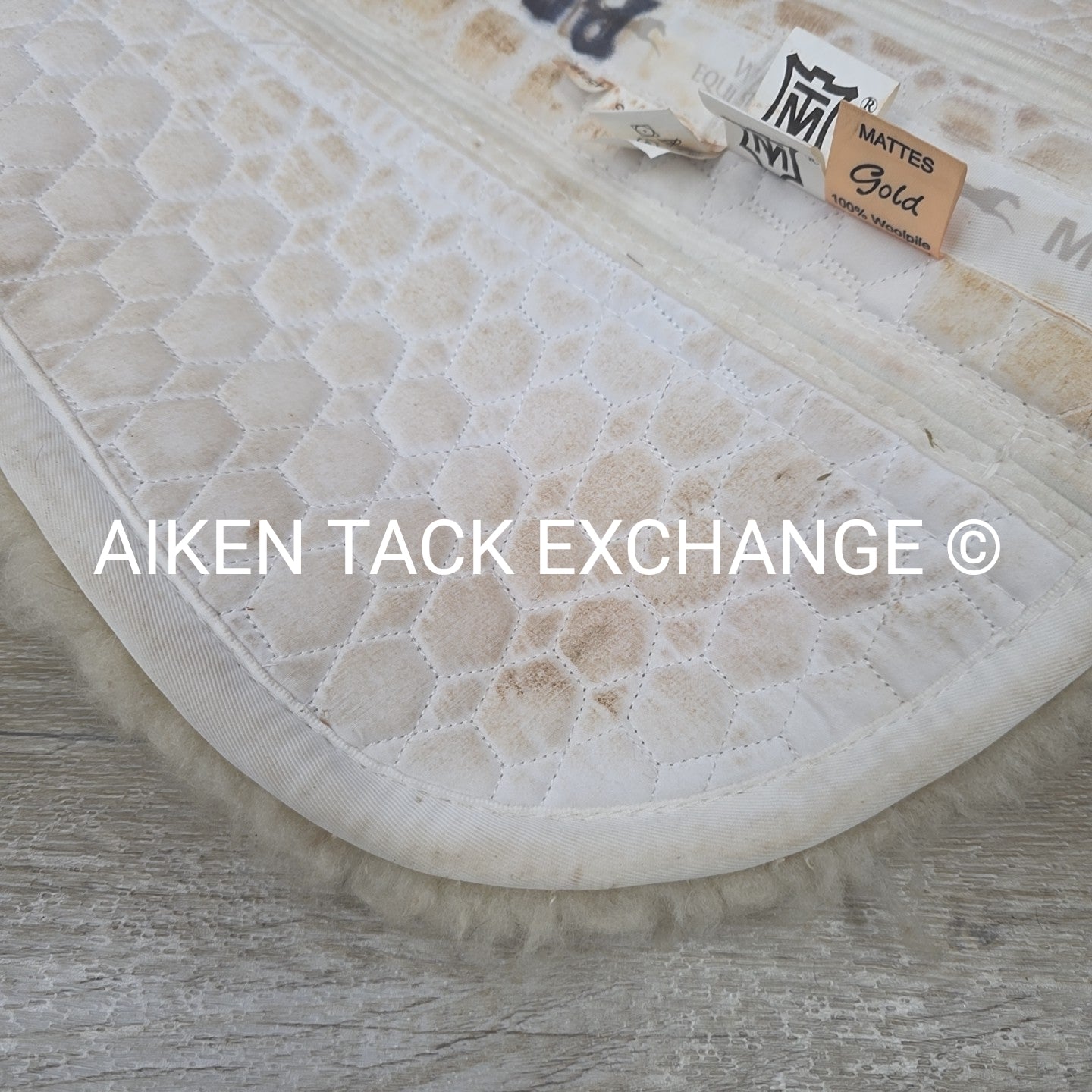 Mattes Gold Correction Sheepskin Half Pad, VS, Size Large