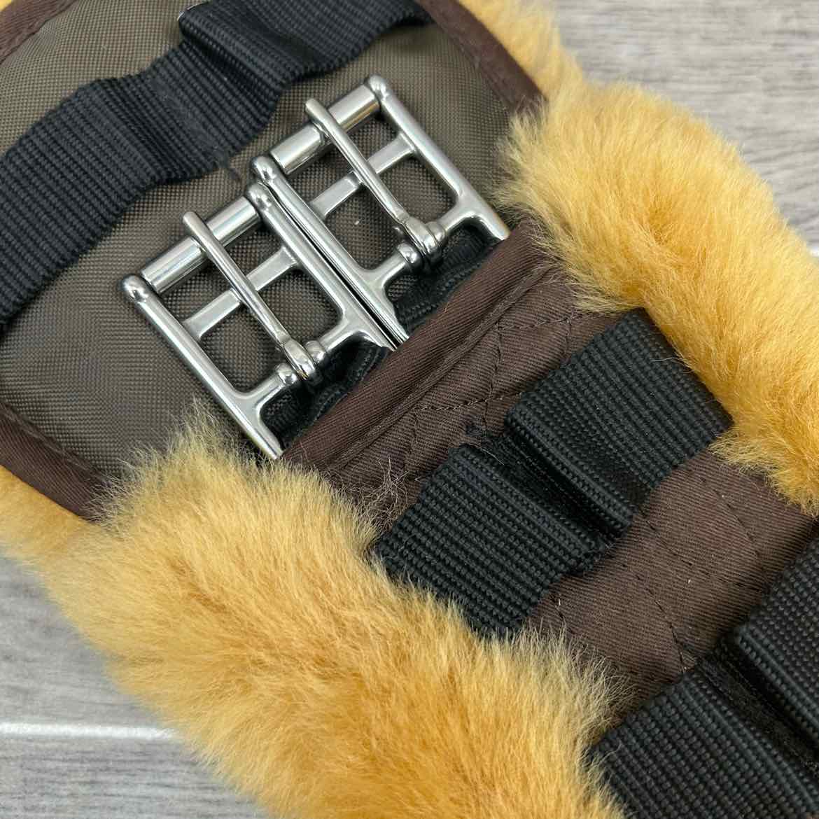 CAS Equestrian Sheepskin Girth, Brown & Tan, 22"