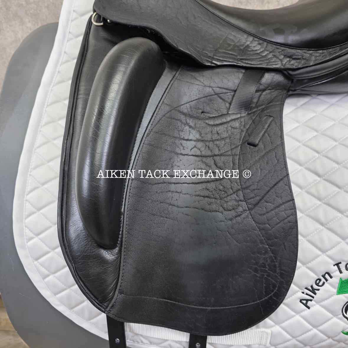 2015 Custom Saddlery Wolfgang Solo Monoflap Dressage Saddle, 17.5" Seat, Adjustable Tree, Wool Flocked Panels