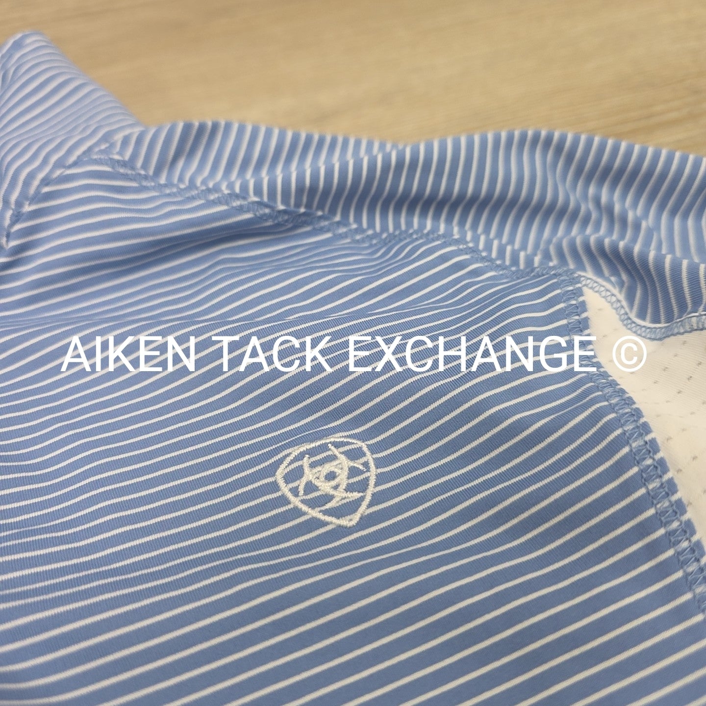 Ariat Long Sleeve Sun Shirt, Size Small