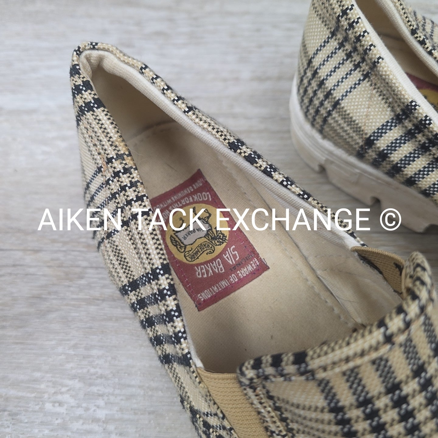 5/A Baker TuffRider Plaid Loafer, Size 11