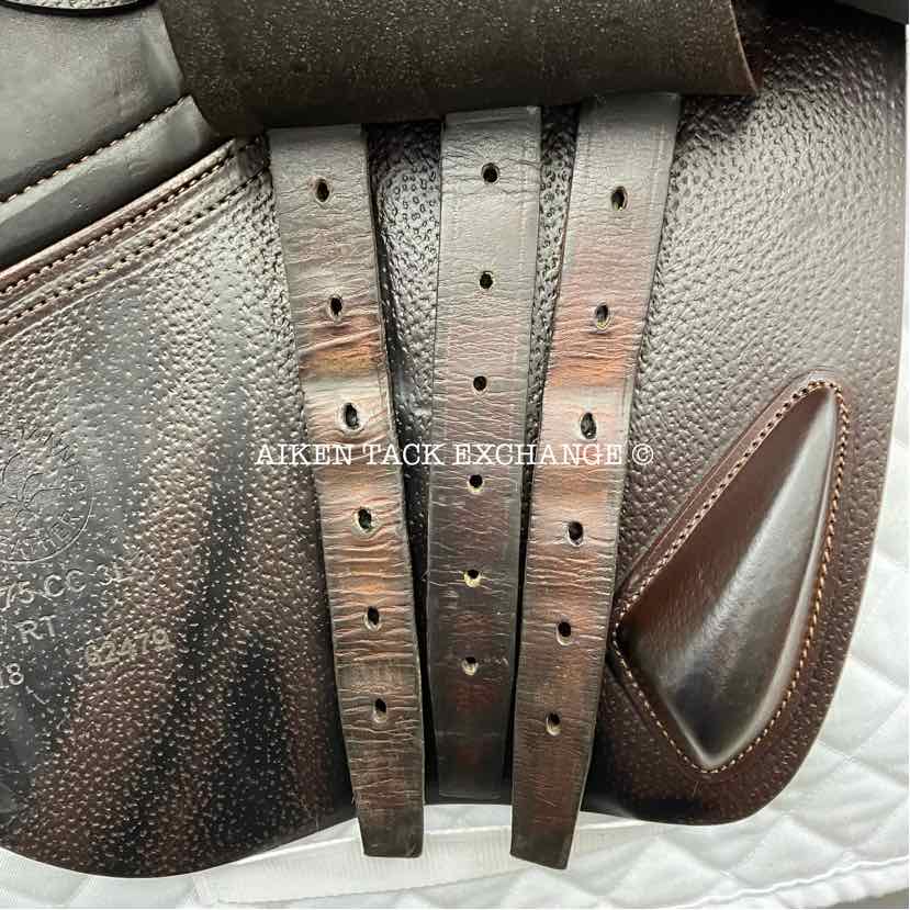 2018 CWD SE03 Close Contact Jump Saddle, 17.5" Seat, 3L Flap, Medium Wide Tree, Foam Panels