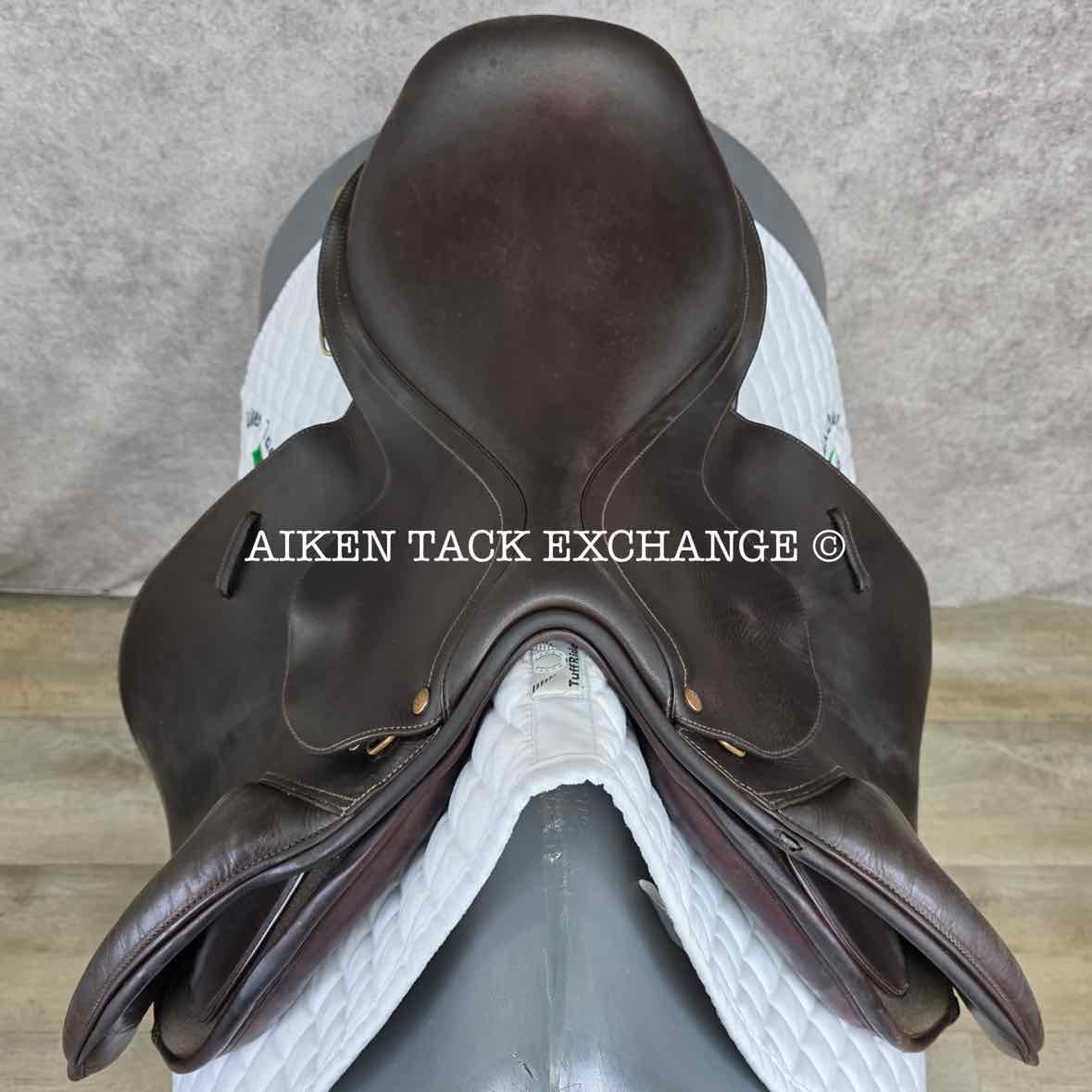 2006 Bates Close Contact Jump Saddle, 17.5" Seat, Adjustable Tree - Changeable Gullet, Wool Flocked Panels