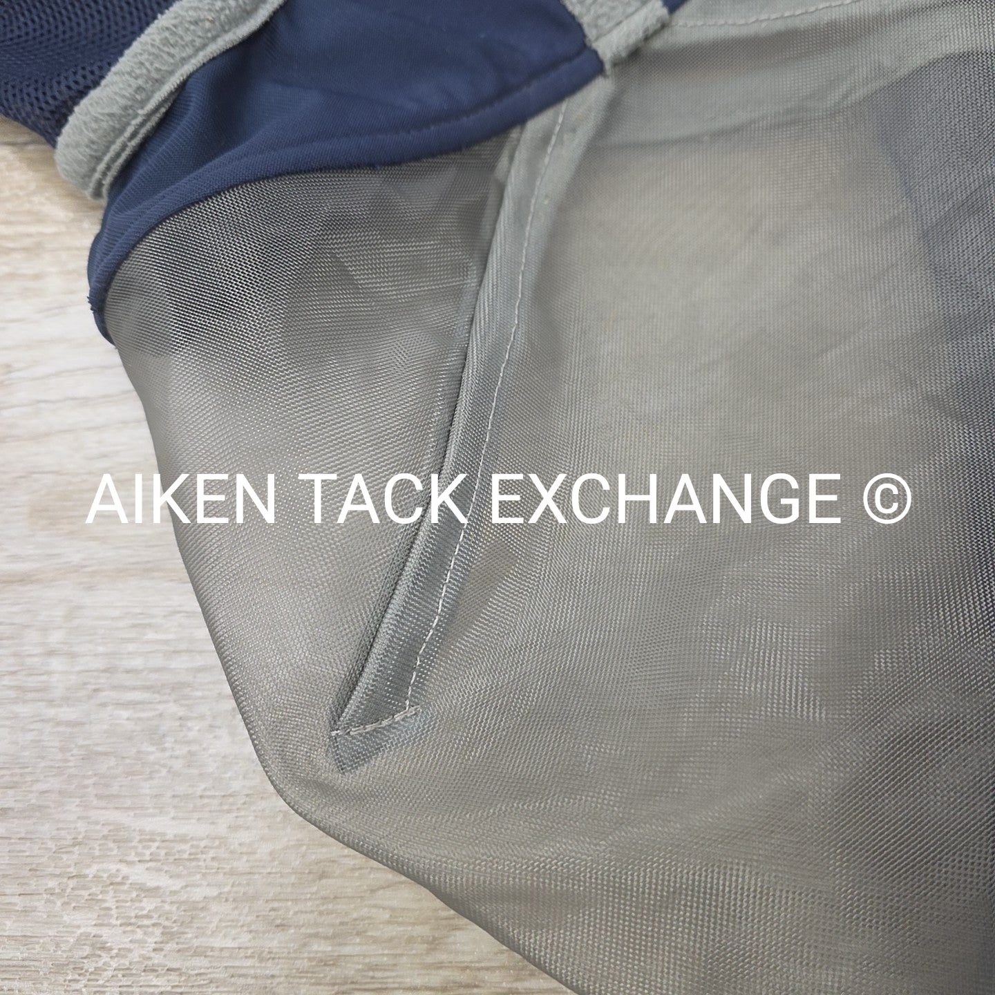 LeMieux ArmourShield Pro Fly Mask, Medium (blemish on nose)