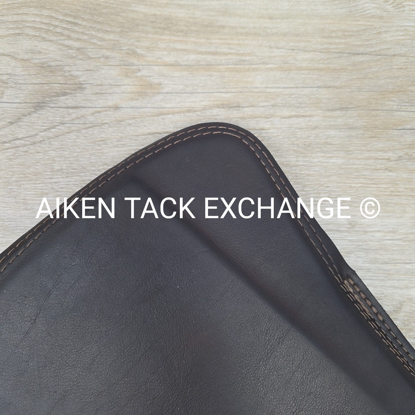 SaddleRight English Glove Leather Half Pad