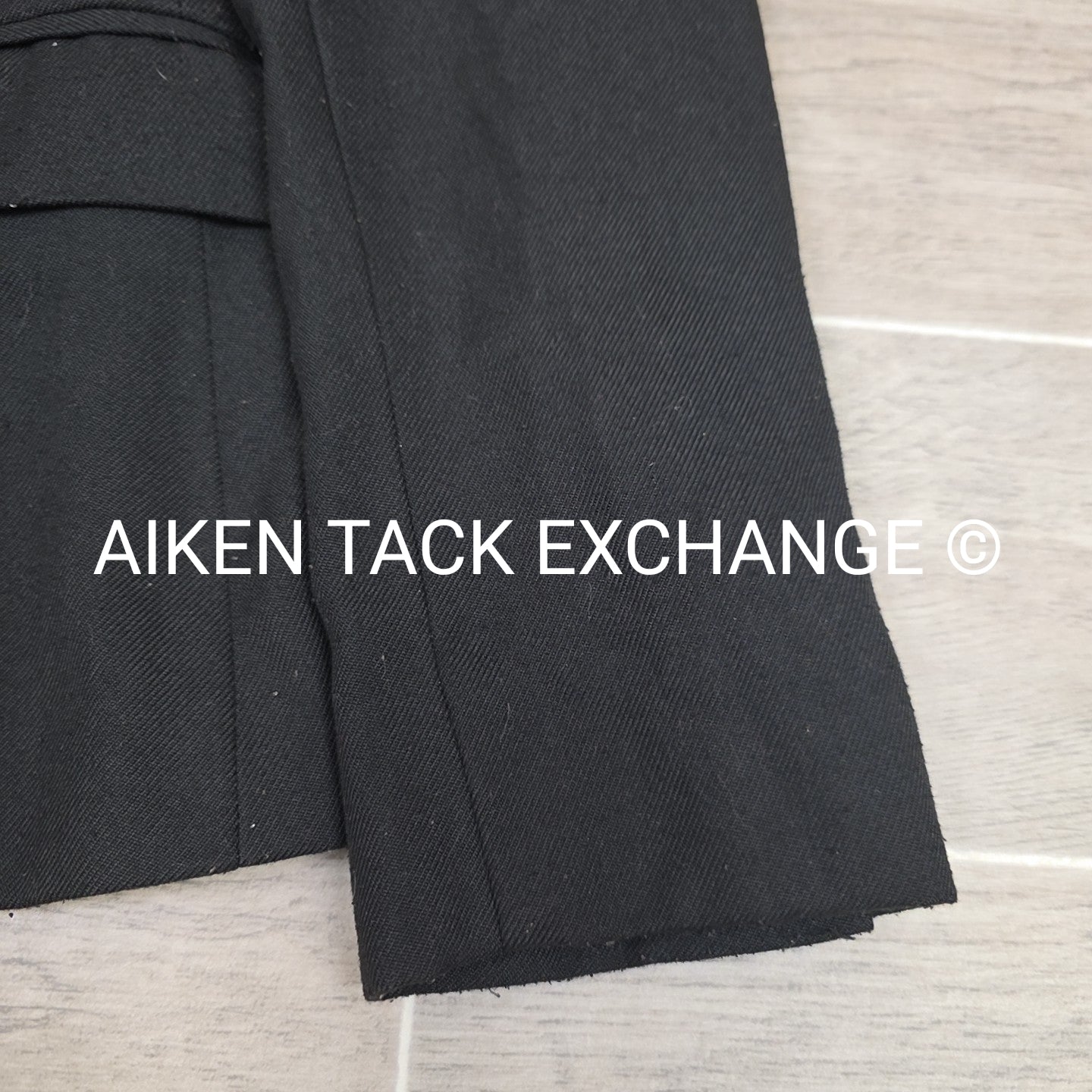 Devon-Aire Concour Elite Show Coat, Size 12 R