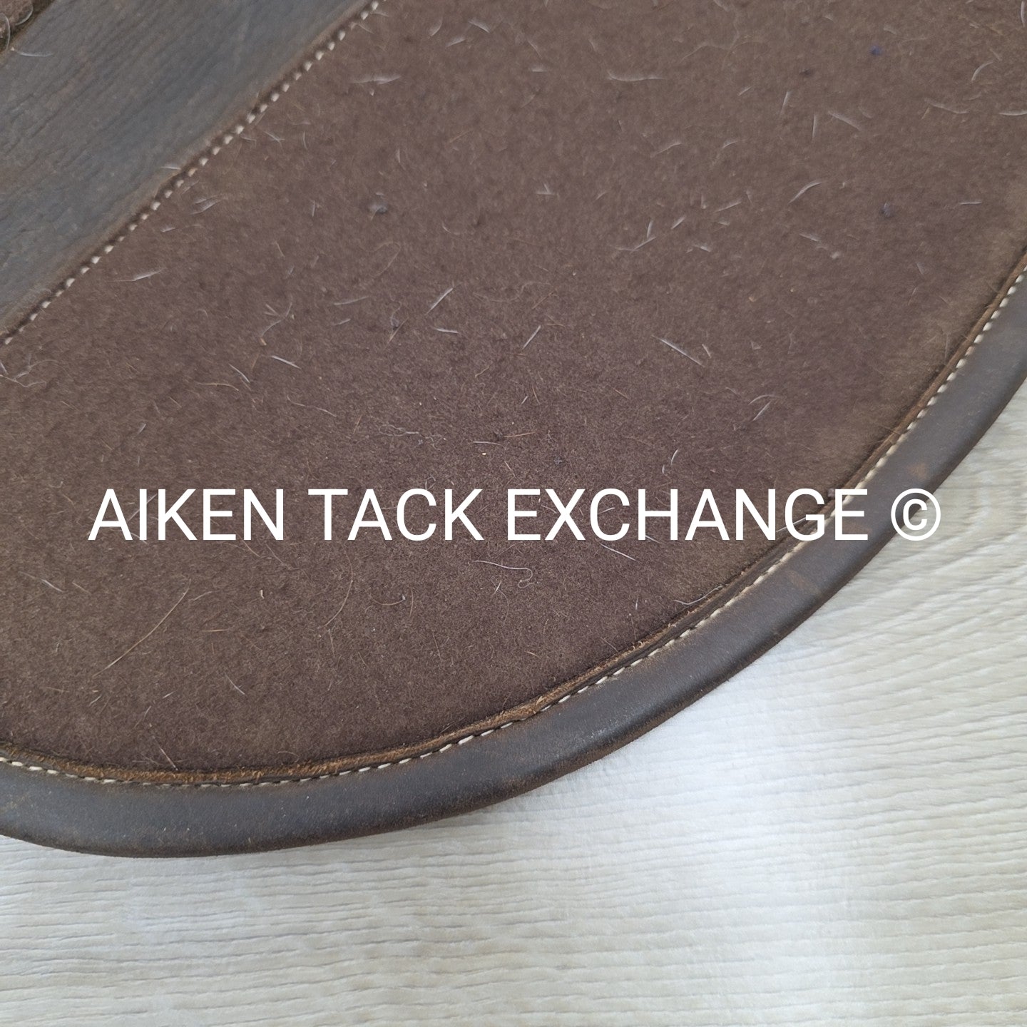 Voltaire Leather & Felt Half Pad