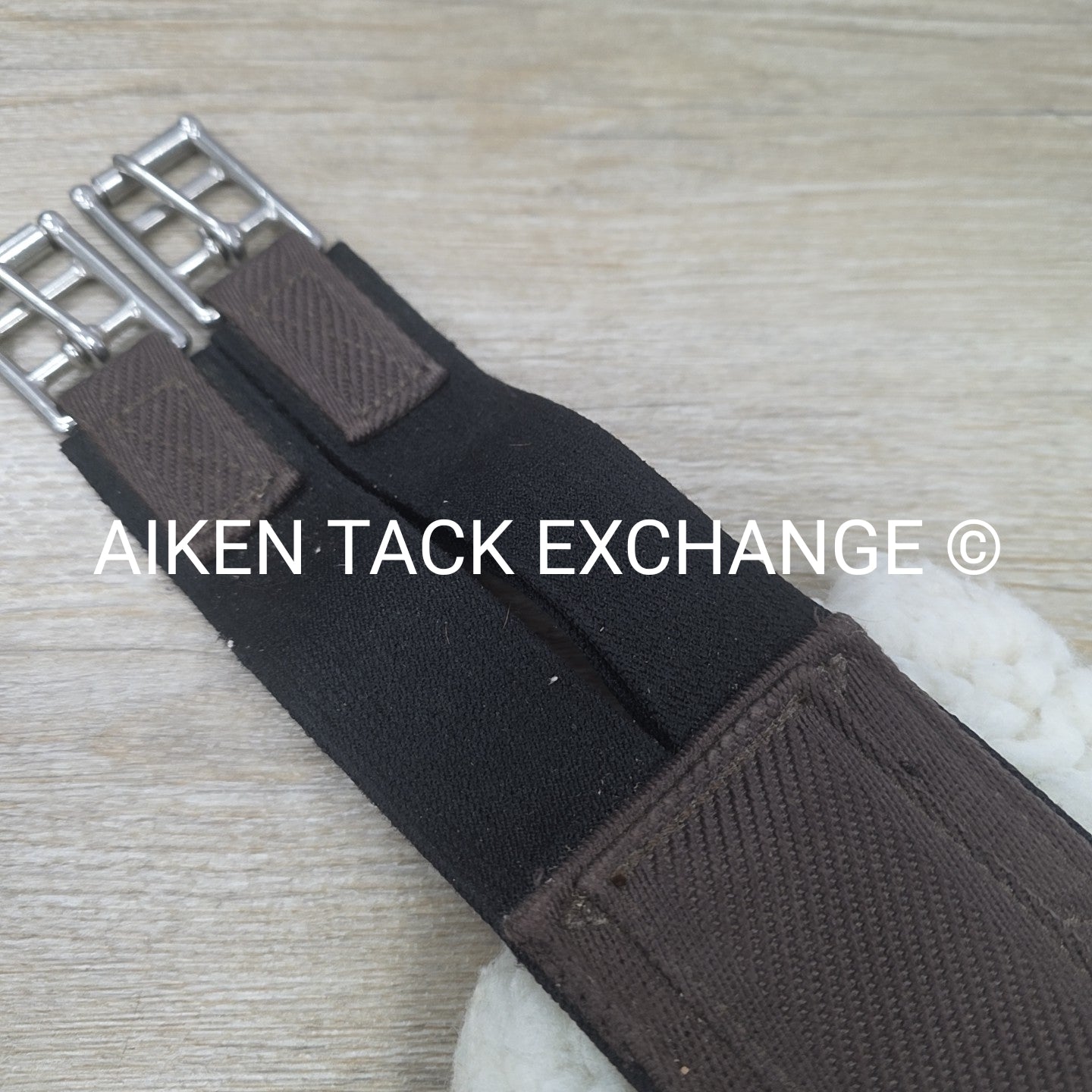 Oaklyn Removable Fleece Double End Elastic Girth, Brown, Size 40"