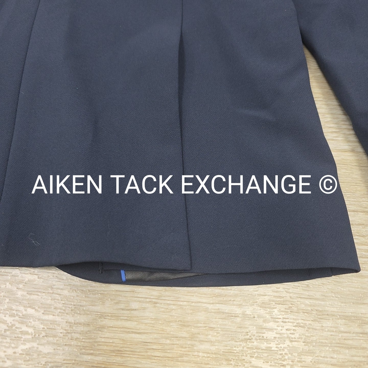 Tredstep Symphony Jr Show Coat, Size 12