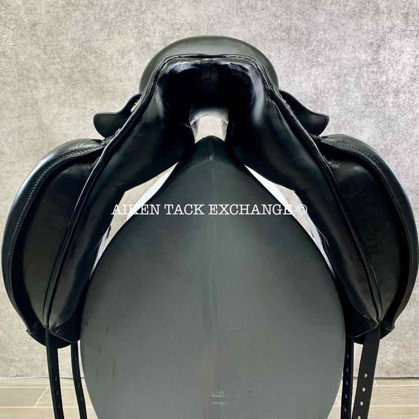2005 Kieffer Wallstreet Excellent Ulla Salzgeber Dressage Saddle, 17" Seat, Medium Tree, Wool Flocked Panels