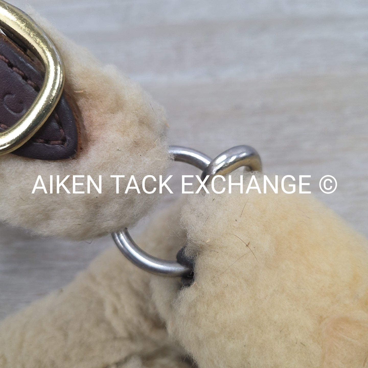 Sheepskin Shipping Halter, Size Cob