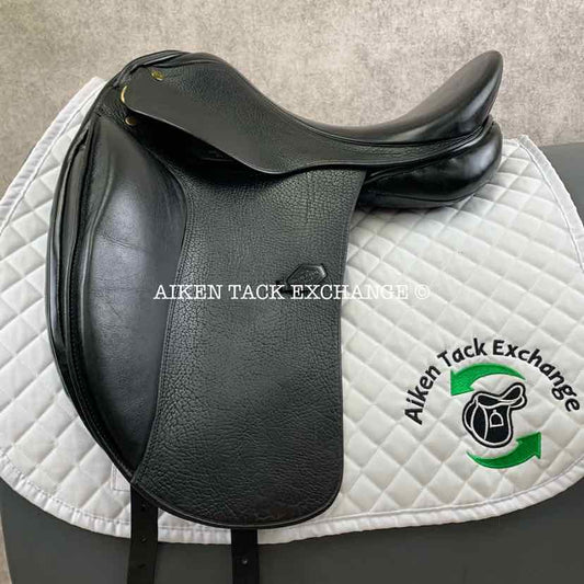 HDR Pro Buffalo Dressage Saddle, 17" Seat, Medium Wide Tree, Wool Flocked Panels
