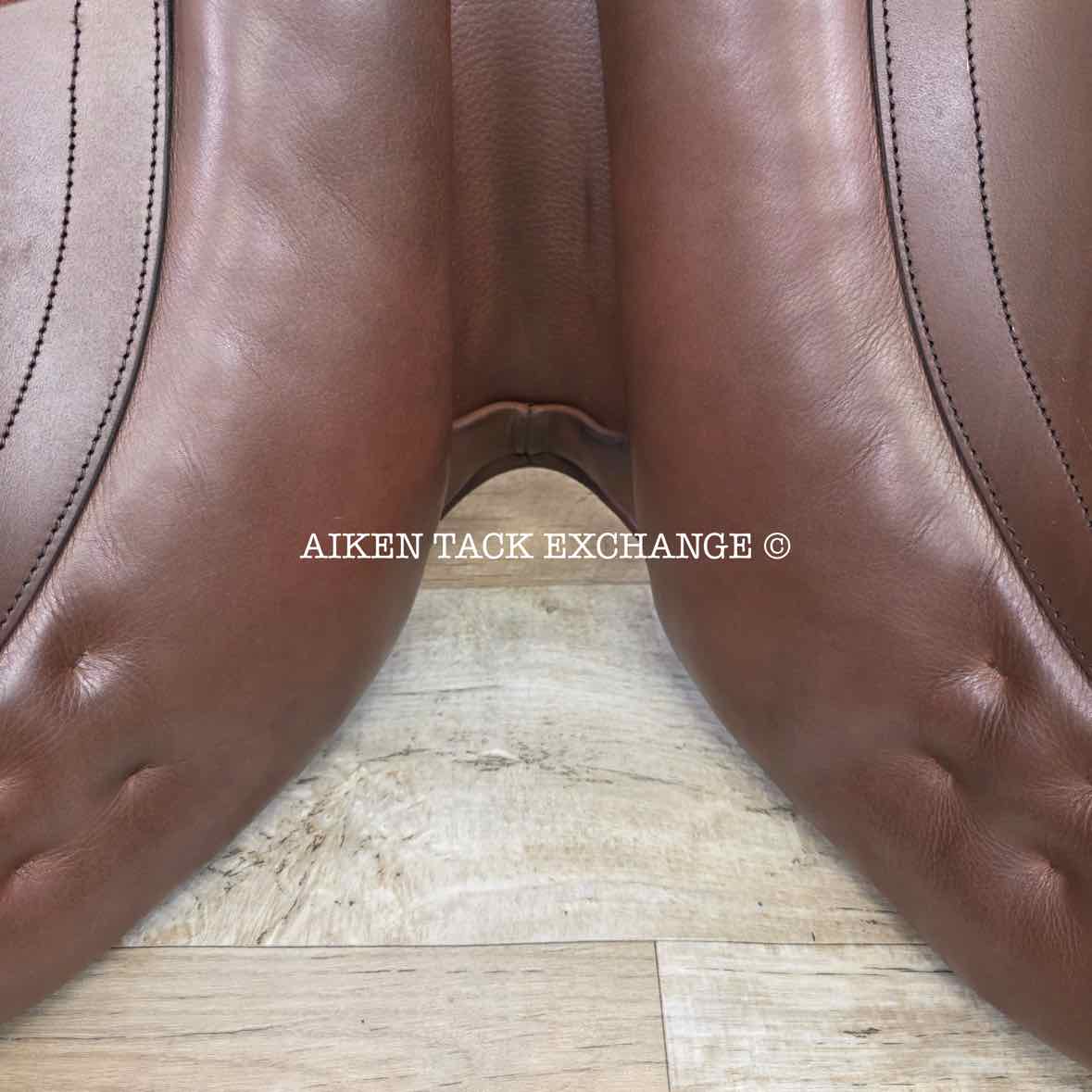 **SOLD** 2015 Black Country Wexford Jump Saddle, 16.5" Seat, Medium Tree, Wool Flocked Panels