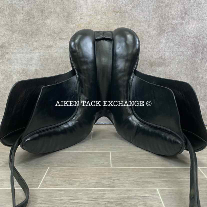 HDR Pro Buffalo Dressage Saddle, 17" Seat, Medium Wide Tree, Wool Flocked Panels
