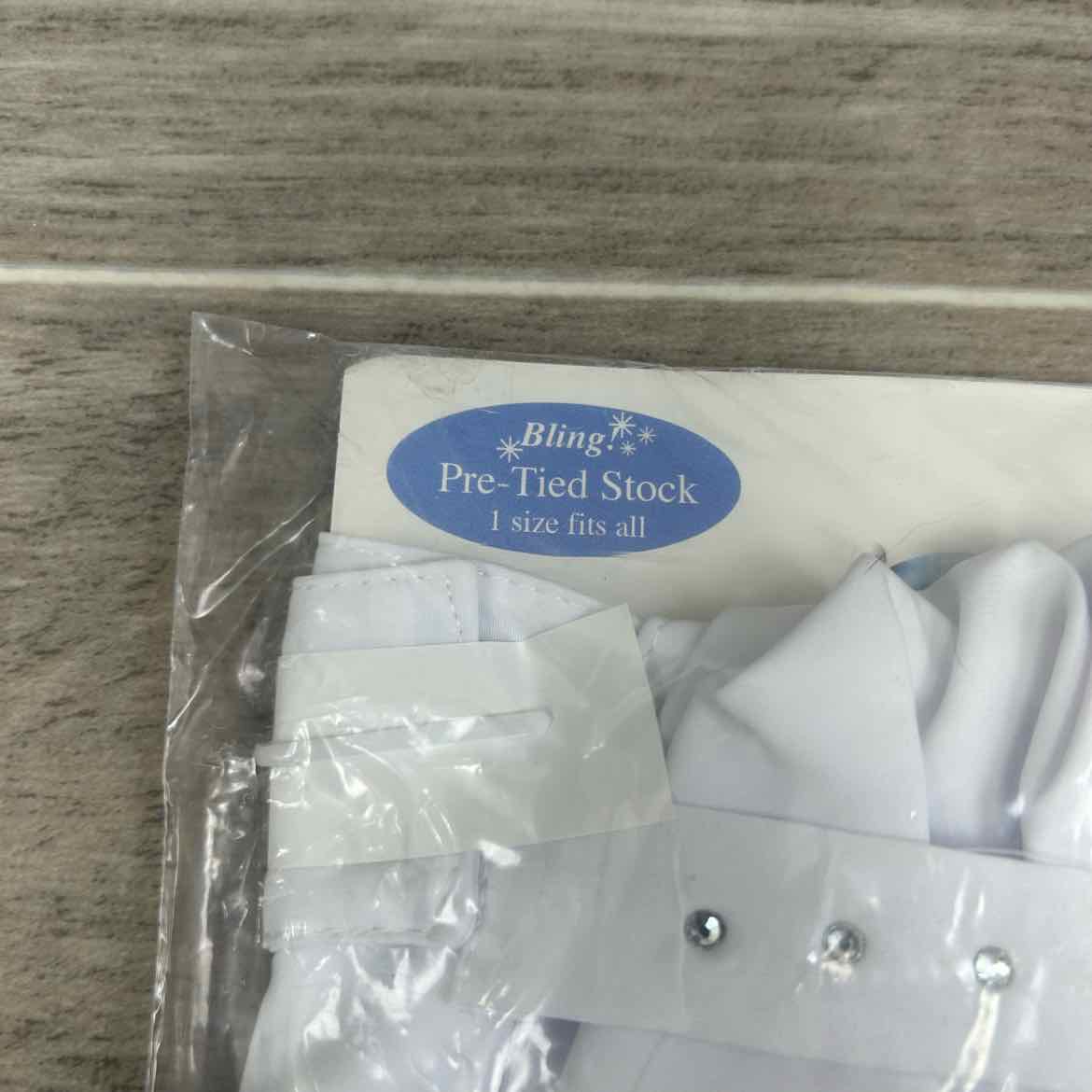 Romfh Bling Pre Tied Bling Stock Tie, White, One Size, Brand New