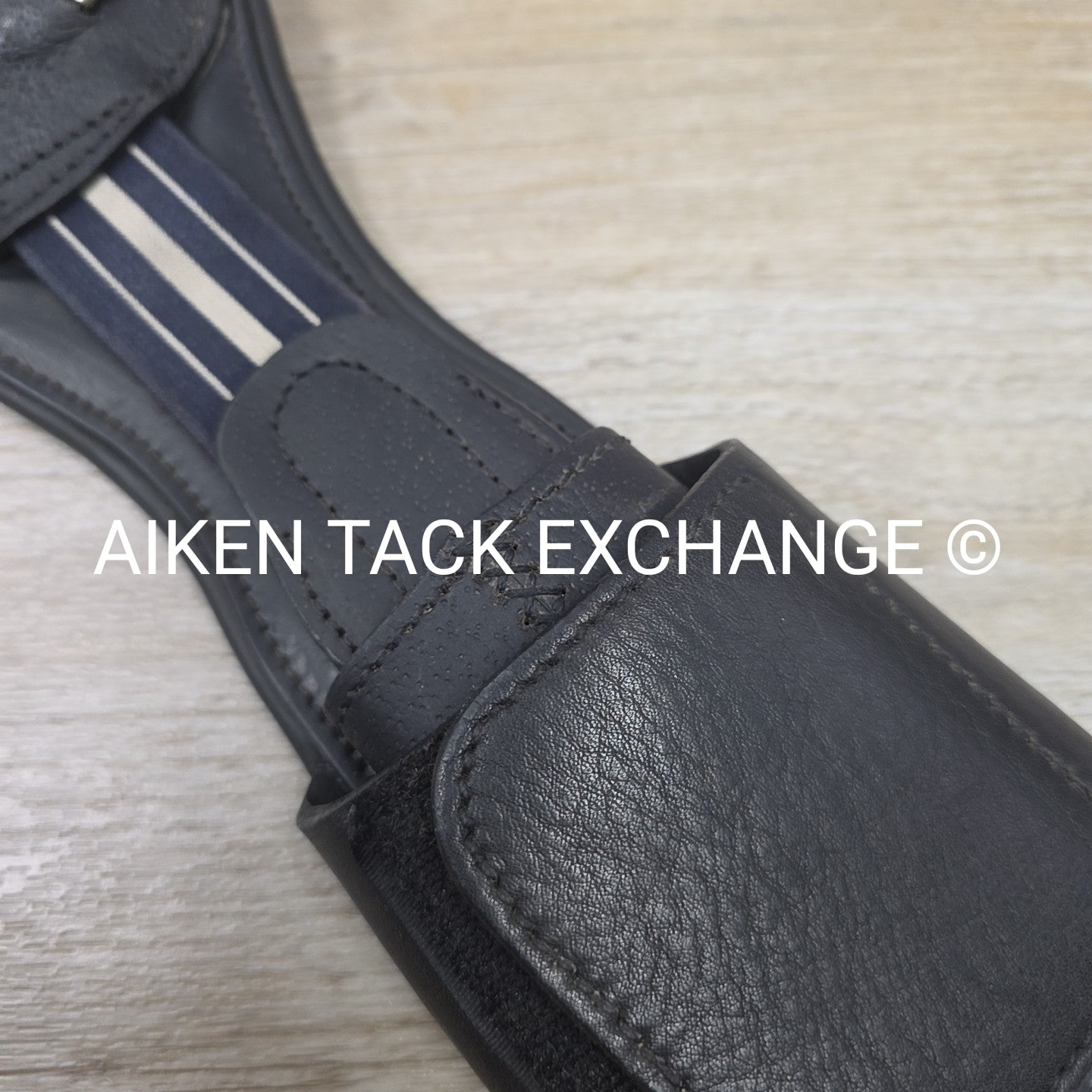 Antares Short Girth, Black, 20"