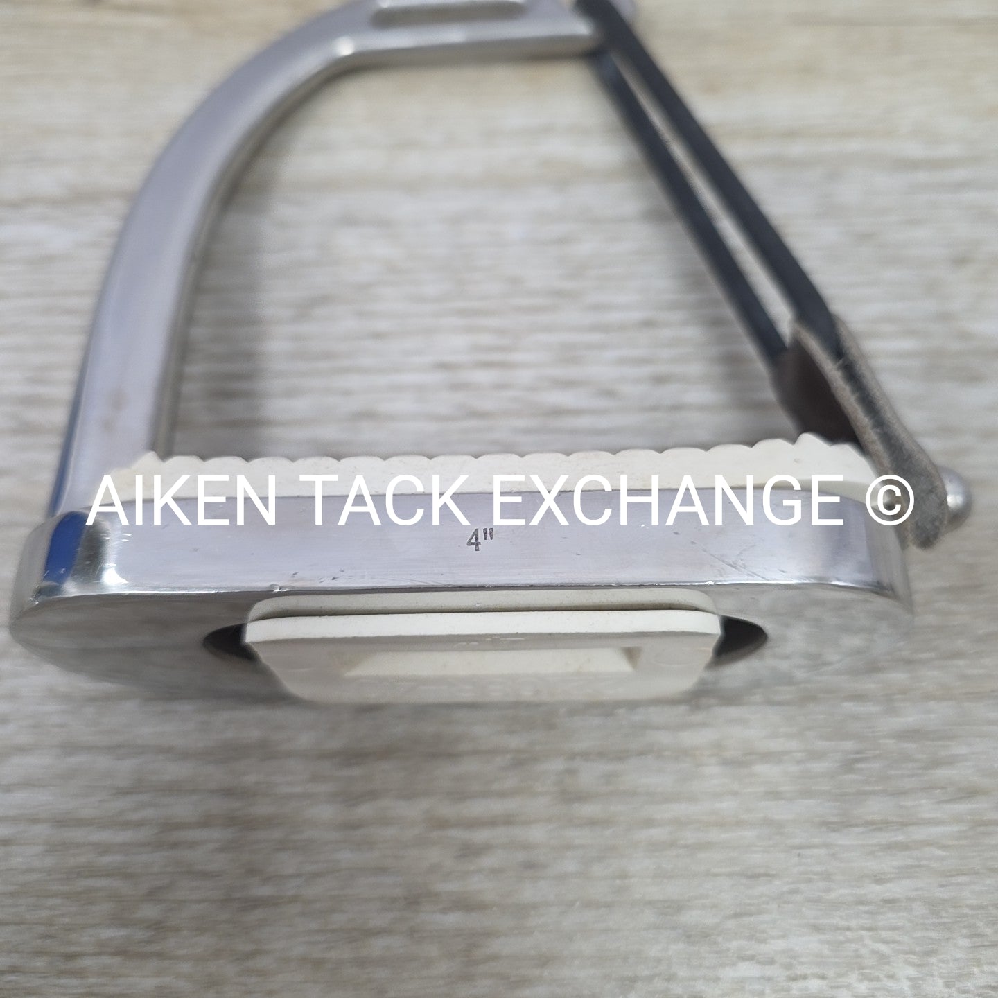 Centaur Peacock Safety Stirrups, 4"