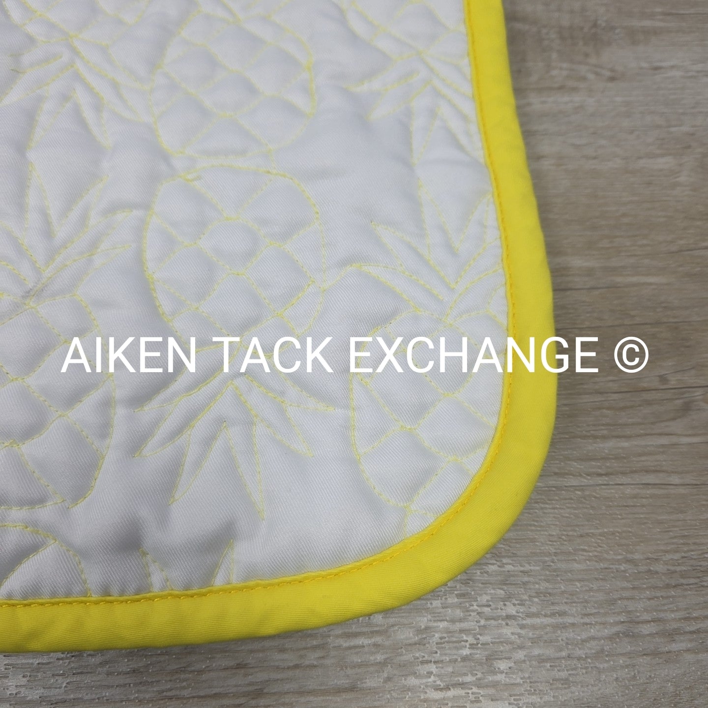 Dover Saddlery Pineapple All Purpose Saddle Pad