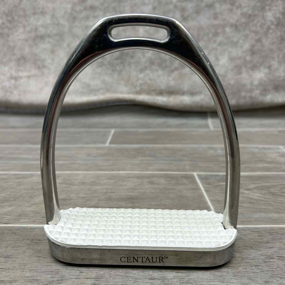 Centaur Fillis Stirrup Irons 4.75"