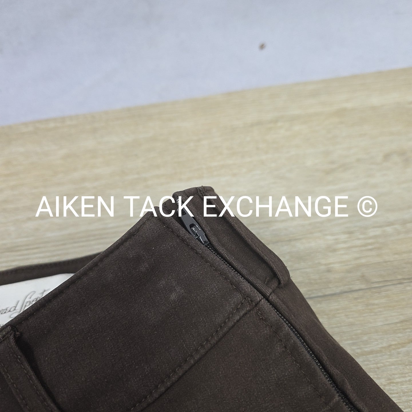 Tailored Sportsman Trophy Hunter Knee Patch Breeches, Size 24