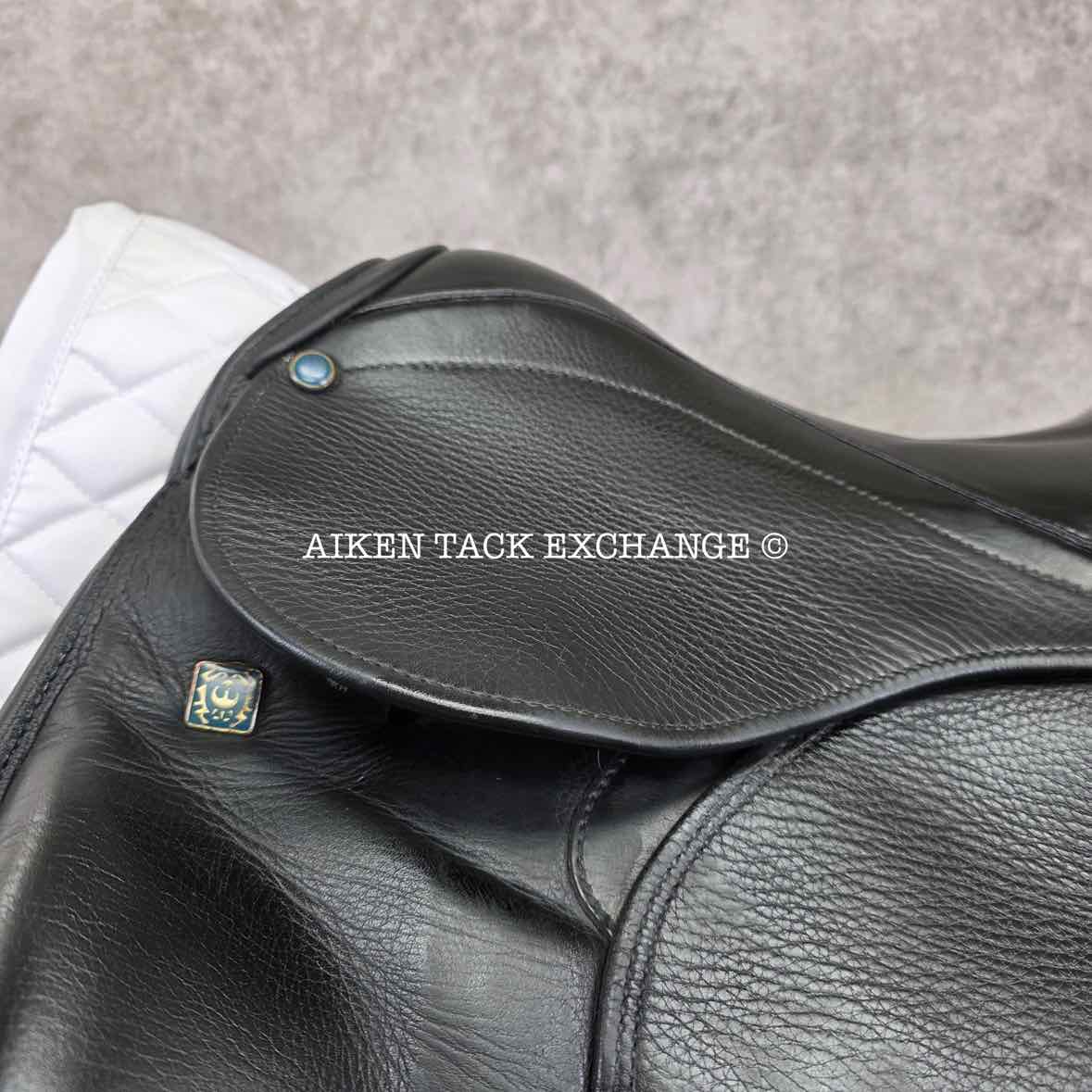 2012 Stubben Genesis CL Deluxe Dressage Saddle, 17.5" Seat w/ Biomex, 28cm Tree - Medium, Wool Flocked Panels