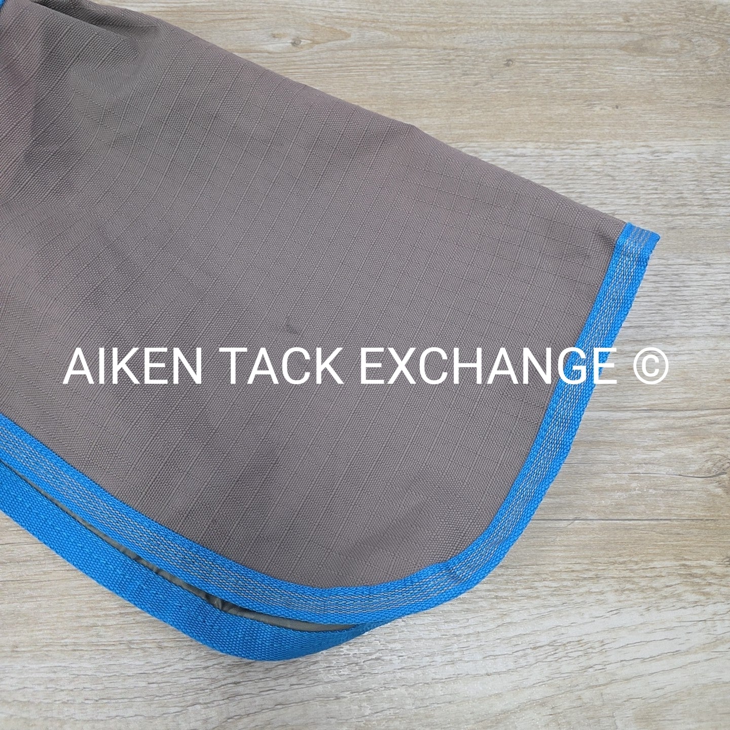 Weatherbeeta 0g fil Standard Neck 1200D Turnout Blanket 81"