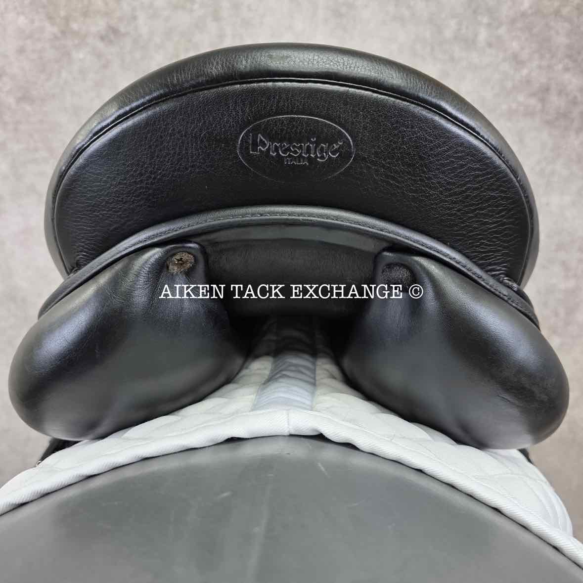 **On Trial** 2006 Prestige Dressage 2000 Saddle, 18" Seat, 35 Tree - MW, Wool Flocked Panels